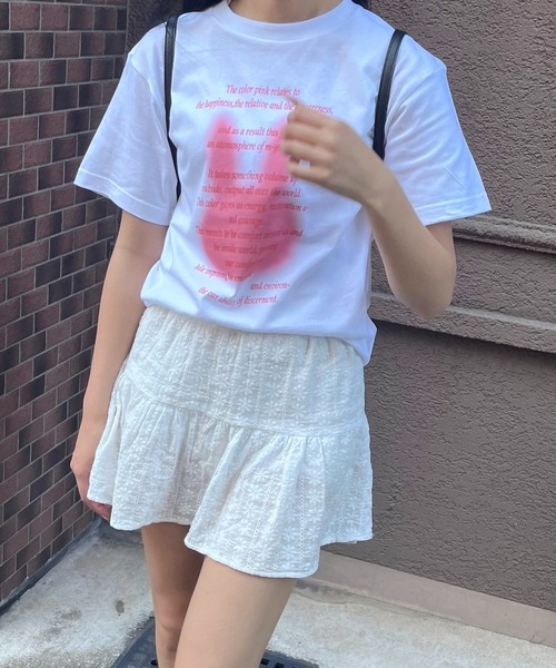 fiere(フィエール)の「ウサギレタリング半袖Tシャツ(Tシャツ/カットソー・レディース・ホワイト・LARGE/MEDIUM/SMALL)」の2枚目の写真