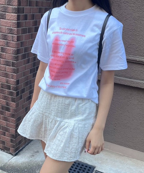 fiere(フィエール)の「ウサギレタリング半袖Tシャツ(Tシャツ/カットソー・レディース・ホワイト・LARGE/MEDIUM/SMALL)」の3枚目の写真