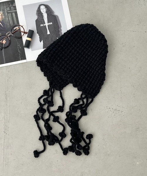 CLEA（クレア）の「ポンポン付きフードニットキャップ（ニットキャップ/ビーニー・レディース・レッド/ベージュ/アイボリー/ブラック/グレー・FREE）」の17枚目の写真