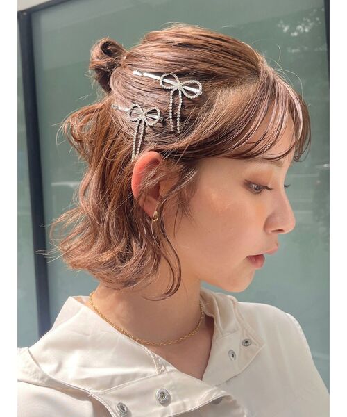 EVRIS（エヴリス）の「RHINESTONE RIBBON ヘアピン（ヘアピン・レディース・シルバー・FREE）」の5枚目の写真
