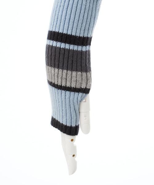 INGNI（イング）の「クロップドハイネックボーダーニット（ニット/セーター・レディース・ブラック/グレー/ブルー・M）」の9枚目の写真