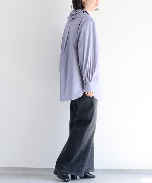 cepo（セポ）の「〈2way〉フリルネックブラウス アンサンブル（シャツ/ブラウス・レディース・ブラック/オフホワイト/ブルー・M）」の13枚目の写真