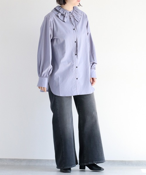 cepo（セポ）の「〈2way〉フリルネックブラウス アンサンブル（シャツ/ブラウス・レディース・ブラック/オフホワイト/ブルー・M）」の12枚目の写真