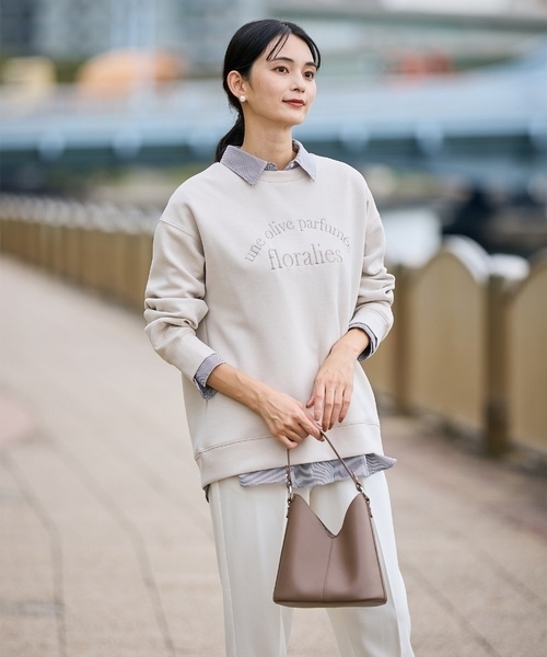 a.v.v(アーヴェヴェ)の「大人のロゴ刺繍ダンボールスウェット(スウェット・レディース・ライトピンク/グレー系その他/グレー/ミント・34/36/38/40/42)」の18枚目の写真