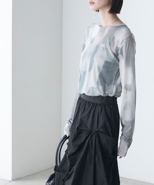 forksy.（フォルクシー）の「【forksy.】水彩アート総柄パワーメッシュプルオーバー（Tシャツ/カットソー・レディース・クリーム/チャコール/ベージュ/ピンク/グレー/ブルー/ブラウン・FREE）」の15枚目の写真