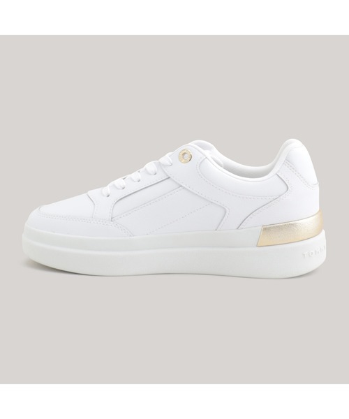 TOMMY HILFIGER（トミーヒルフィガー）の「フェミニンコートスニーカー（スニーカー・レディース・ホワイト・23.5cm/23cm/24cm）」の3枚目の写真