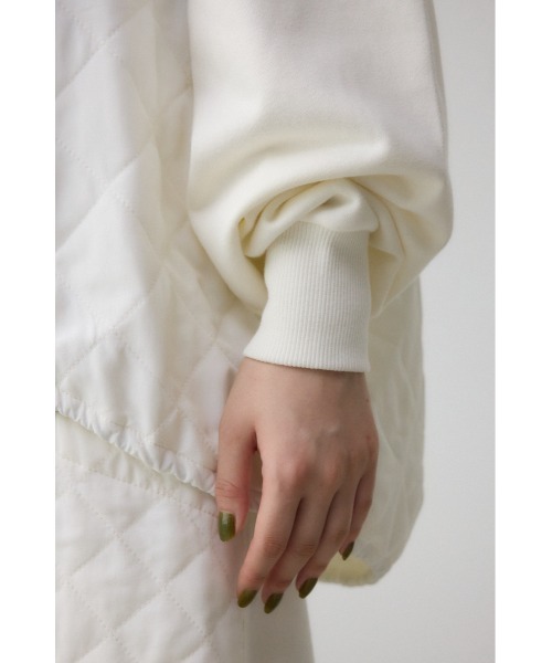 AZUL by moussy(アズールバイマウジー)の「キルティングデザインフーディー(Tシャツ/カットソー・レディース・アイボリー/ブラック/カーキ・SMALL/MEDIUM)」の15枚目の写真