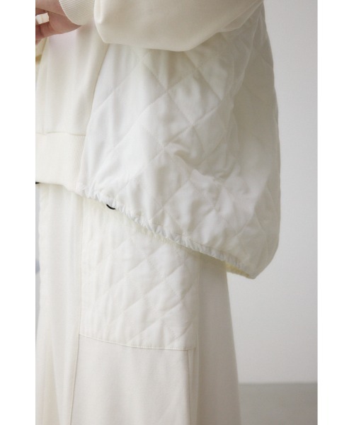AZUL by moussy(アズールバイマウジー)の「キルティングデザインフーディー(Tシャツ/カットソー・レディース・アイボリー/ブラック/カーキ・SMALL/MEDIUM)」の13枚目の写真