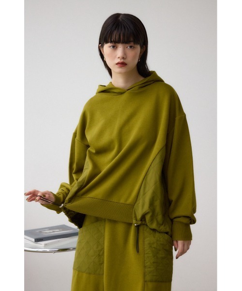 AZUL by moussy(アズールバイマウジー)の「キルティングデザインフーディー(Tシャツ/カットソー・レディース・アイボリー/ブラック/カーキ・SMALL/MEDIUM)」の6枚目の写真