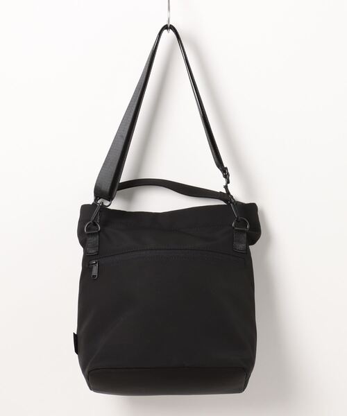SML(エスエムエル)の「SLIGHTLY 2WAY SHOULDER BAG / ショルダーバッグ(ショルダーバッグ・メンズ・ブラック・FREE)」の2枚目の写真