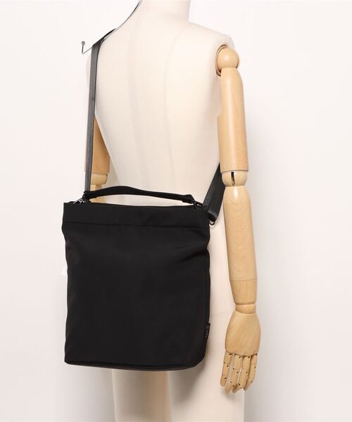 SML(エスエムエル)の「SLIGHTLY 2WAY SHOULDER BAG / ショルダーバッグ(ショルダーバッグ・メンズ・ブラック・FREE)」の5枚目の写真