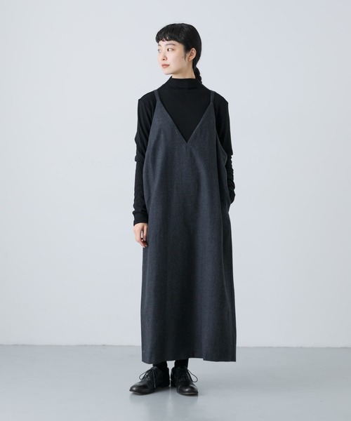 【新品・未試着品】かぐれ　『2WAY仕様』 ウールVネックワンピース かぐれ（カグレ）の「『2WAY仕様』 ウールVネックワンピース