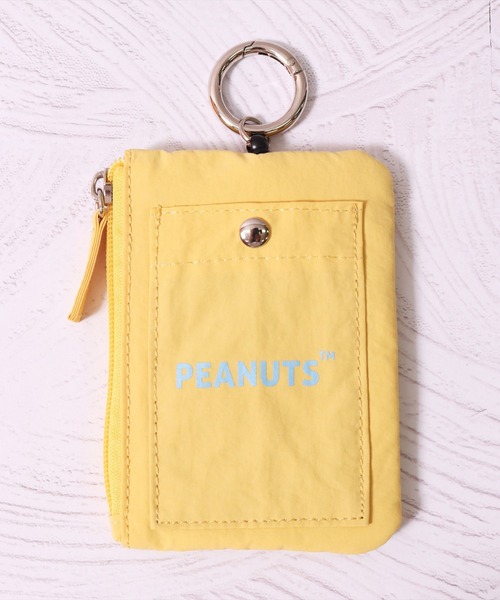 PEANUTS（ピーナッツ）の「(ACT)【PEANUTS】フェイス 刺繍 ナイロン パスポーチ（パスケース・レディース・ライトピンク/ダークベージュ/ブラック/チャコールグレー/イエロー/アイボリー/セージグリーン/スカイブルー・ONE SIZE）」の9枚目の写真