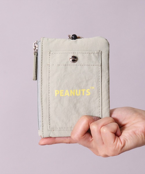 新品★SNOOPY【ナイロン　パスケース　ケース】リールつき　フェイス刺繍 スヌーピー フェイス刺繍リール付きパスケース 定期入れ IC