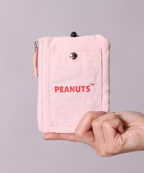 新品★SNOOPY【ナイロン　パスケース　コインケース】リールつき　フェイス刺繍 PEANUTS パスケース (ACT)「PEANUTS」フェイス 刺繍 ナイロン