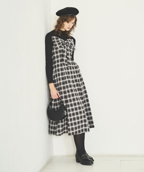 AND COUTURE（アンドクチュール）の「チェックリボン切替ワンピース（ワンピース・レディース・ブラック/ダークグリーン/ブラウン・FREE）」の2枚目の写真