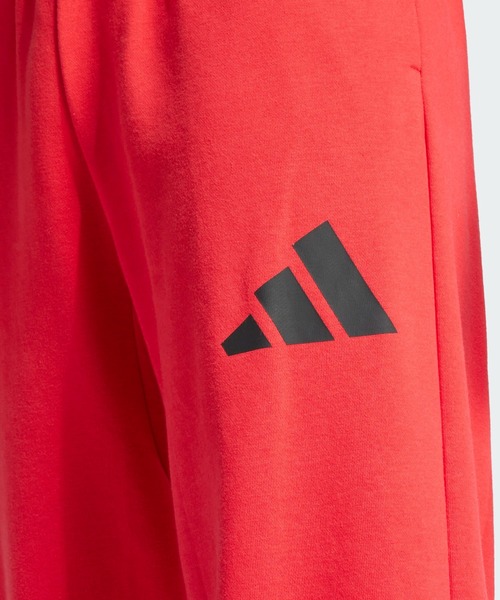 adidas(アディダス)の「エッセンシャルズ ワイドレッグ 3バーロゴ パンツ / アディダス adidas(スウェットパンツ・メンズ・レッド/ブラック・MEDIUM/LARGE/X-LARGE/X-SMALL/SMALL/3XL/XX-LARGE)」の4枚目の写真