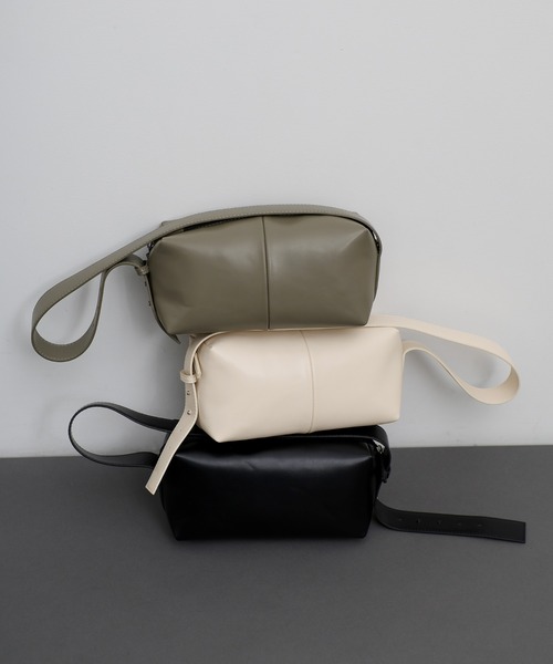 ミッキさん専用♡YENN O/WHT ショルダーバッグ VitaFelice（ヴィータフェリーチェ） ショルダーバッグ レディース 斜