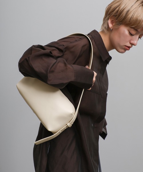 select MOCA(セレクトモカ)の「ワンショルダースクエアバッグ(ショルダーバッグ・レディース・カーキ/アイボリー/ブラック・FREE)」の12枚目の写真