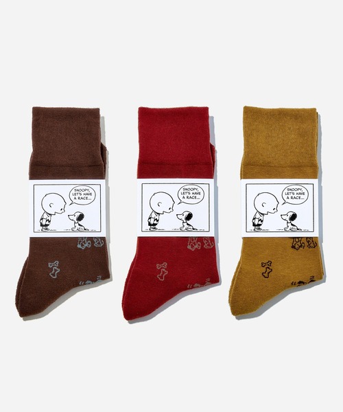 CHICSTOCKS（シックストックス）の「SNOOPY×CHICSTOCKS［1950sスヌーピー］（ソックス/靴下・メンズ・ターメリック/ブラウン/レッド・MEDIUM/LARGE/SMALL）」の4枚目の写真
