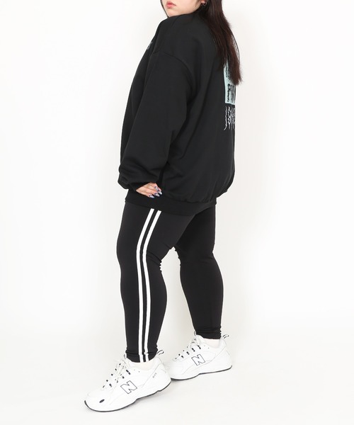 PUNYUS（プニュズ）の「Last decade ビッグスウェット（スウェット・レディース・ブラック/イエロー・3/4）」の8枚目の写真