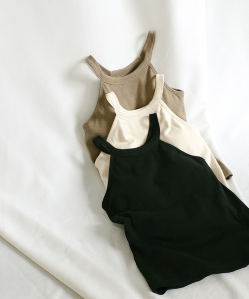 select MOCA（セレクトモカ）の「カップ付きホルターネックタンク（タンクトップ・レディース・アイボリー/グレイッシュベージュ/ブラック・FREE）」の22枚目の写真