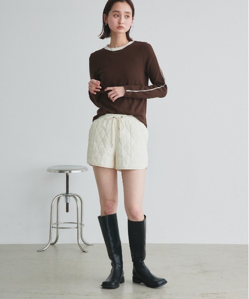 ad thie(アドティエ)の「パイピング リンガー ロングTシャツ(Tシャツ/カットソー・レディース・オフホワイト/ブラック/ダークブラウン・FREE)」の18枚目の写真