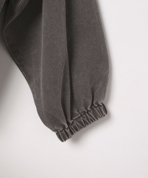 LEPSIM(レプシィム)の「【KIDS】フリル襟デニムブラウス 283660(シャツ/ブラウス・キッズ・ブルー/ブラック・120/140)」の6枚目の写真