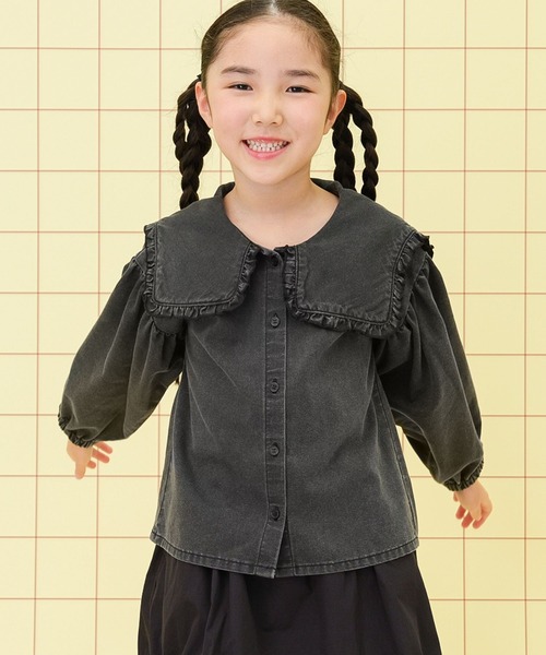 LEPSIM(レプシィム)の「【KIDS】フリル襟デニムブラウス 283660(シャツ/ブラウス・キッズ・ブルー/ブラック・120/140)」の11枚目の写真