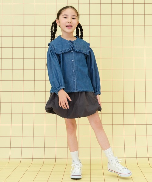 LEPSIM(レプシィム)の「【KIDS】フリル襟デニムブラウス 283660(シャツ/ブラウス・キッズ・ブルー/ブラック・120/140)」の22枚目の写真