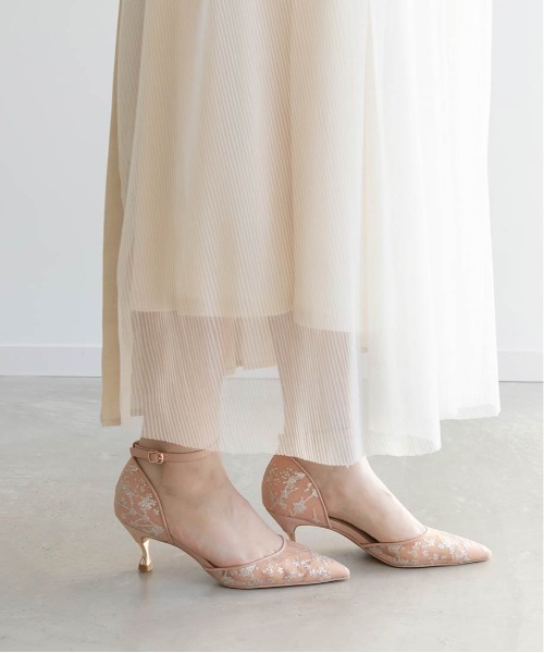 RANDA(ランダ)の「シアーセパレートパンプス(パンプス・レディース・ホワイト/ダークグレー/ベージュ・LL/L/M/S)」の15枚目の写真