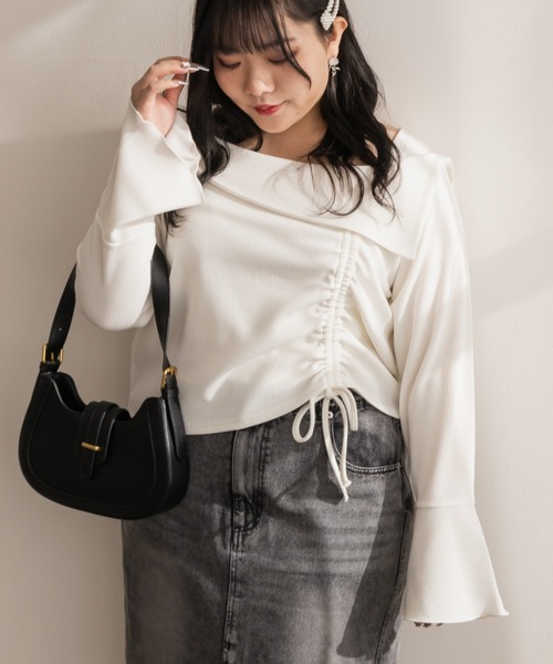 CLETTE（クレット）の「アシンメトリードロストプルオーバー（Tシャツ/カットソー・レディース・オフホワイト/ブラック・LL/3L/4L）」の2枚目の写真