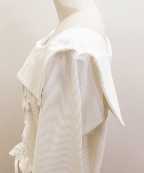 CLETTE（クレット）の「アシンメトリードロストプルオーバー（Tシャツ/カットソー・レディース・オフホワイト/ブラック・LL/3L/4L）」の17枚目の写真