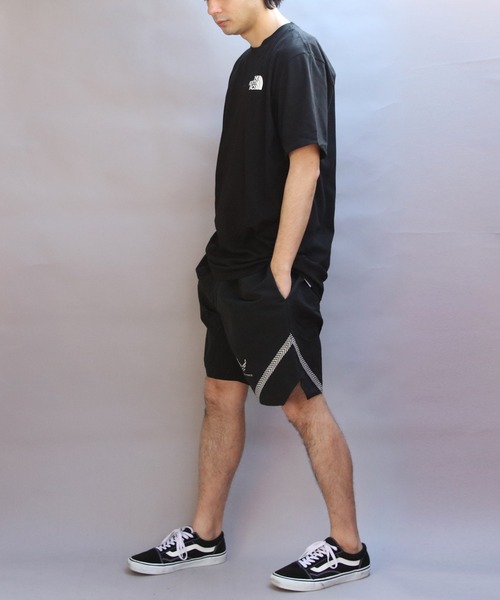 THE NORTH FACE（ザノースフェイス）の「ノースフェイスボックス半袖Tシャツ（Tシャツ/カットソー・メンズ・ホワイト/ブラック・LARGE/MEDIUM）」の6枚目の写真