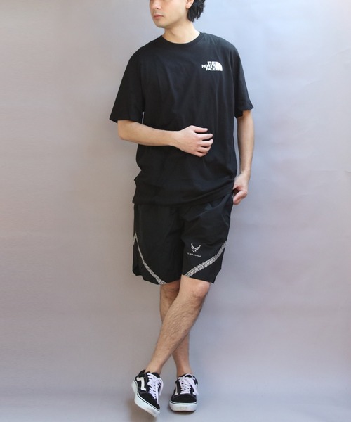 THE NORTH FACE（ザノースフェイス）の「ノースフェイスボックス半袖Tシャツ（Tシャツ/カットソー・メンズ・ホワイト/ブラック・LARGE/MEDIUM）」の9枚目の写真