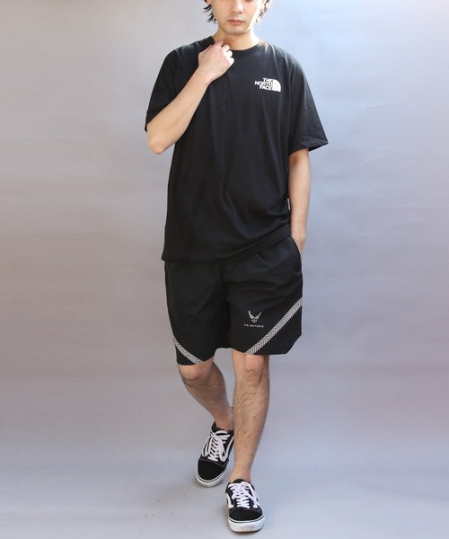 THE NORTH FACE（ザノースフェイス）の「ノースフェイスボックス半袖Tシャツ（Tシャツ/カットソー・メンズ・ホワイト/ブラック・LARGE/MEDIUM）」の10枚目の写真