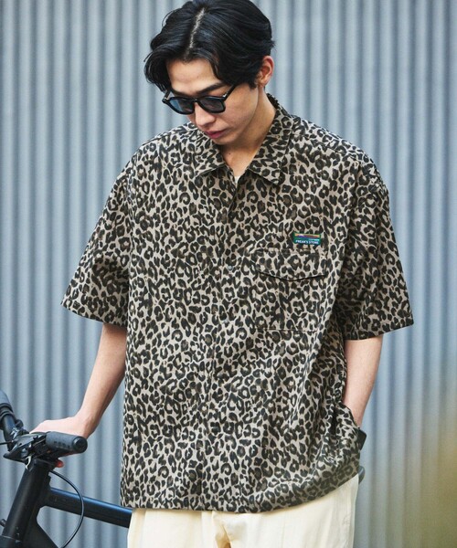 FREAK'S STORE（フリークスストア）の「限定展開 AiRide/エアライド リラックスフィット ショートスリーブ ポケットシャツ（シャツ/ブラウス・メンズ・オリーブ/ネイビー/ブラック/チャコールグレー/グレイッシュベージュ/グレー系その他/レオパード・LARGE/MEDIUM/SMALL）」の7枚目の写真