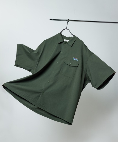 FREAK'S STORE（フリークスストア）の「限定展開 AiRide/エアライド リラックスフィット ショートスリーブ ポケットシャツ（シャツ/ブラウス・メンズ・オリーブ/ネイビー/ブラック/チャコールグレー/グレイッシュベージュ/グレー系その他/レオパード・LARGE/MEDIUM/SMALL）」の5枚目の写真