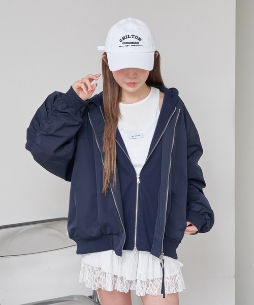 RAY CASSIN（レイカズン）の「フード付ルーズMA-1（MA-1・レディース・グレー/ホワイト/ネイビー・FREE）」の3枚目の写真