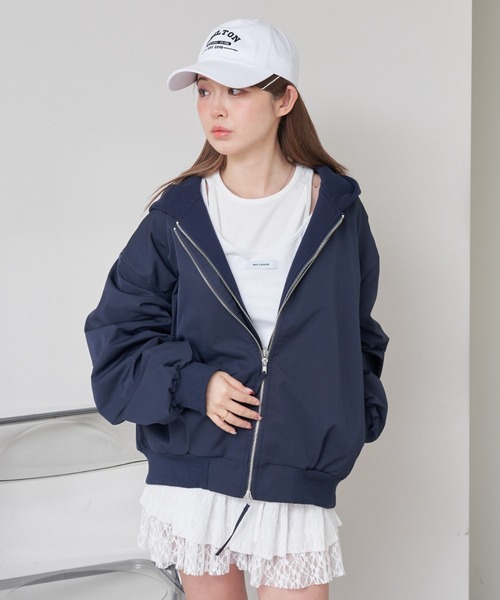 RAY CASSIN（レイカズン）の「フード付ルーズMA-1（MA-1・レディース・グレー/ホワイト/ネイビー・FREE）」の14枚目の写真