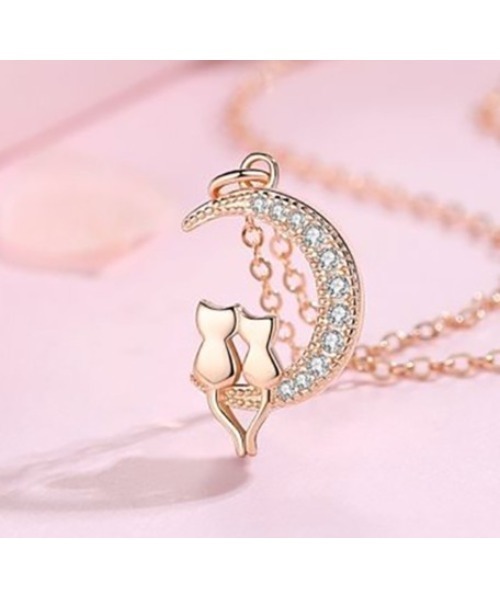 LAUTRE COTE（ロウトレコウト）の「ジルコニア月と仲良し猫のネックレス（ネックレス・レディース・シルバー/ローズ・FREE）」の2枚目の写真