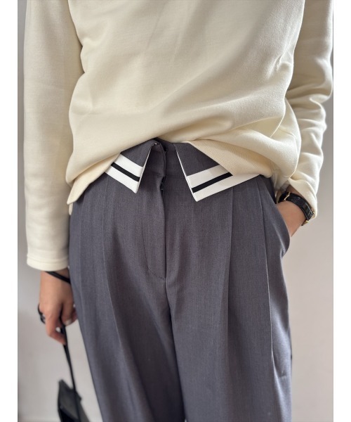 Day and Grade(デイアンドグレイド)の「【美脚タックパンツ】ウエストラインワイドスラックス タックパンツ / ウエストデザインスラックス / グレージュ・グレー / 防シワ(スラックス・レディース・チャコールグレー・FREE)」の4枚目の写真