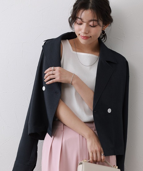 Pierrot（ピエロ）の「【ブラ紐隠し】スクエアネックリブタンクトップ（タンクトップ・レディース・ブラック/オフホワイト/ネイビー/サンドベージュ/チャコール・M/L）」の10枚目の写真