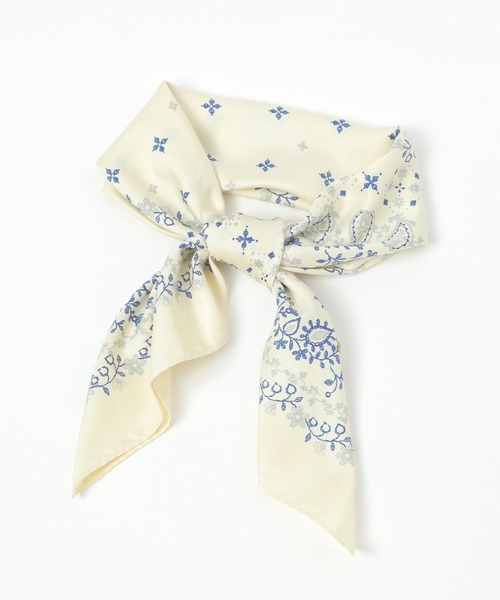 niko and...（ニコアンド）の「オリジナル柄アソートスカーフ（ストール/ショール・レディース・その他2/その他1/オフホワイト/レッド/マスタード/ネイビー/ブラウン/オレンジ/オレンジ系その他/アイボリー/グリーン・0）」の3枚目の写真