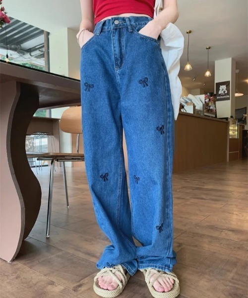 FREE STYLISTS(フリー スタイリスト)の「YUGA_YGMC Ribbon motif wide straight denim pants(デニムパンツ・レディース・ライトブルー/インディゴブルー・S/M/L)」の20枚目の写真