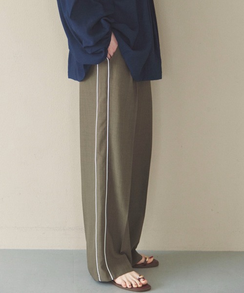 Doux archives（ドゥアルシーヴ）の「Wウエストサイドラインパンツ（その他パンツ・レディース・ネイビー/ブラウン/グレイッシュベージュ・FREE）」の21枚目の写真