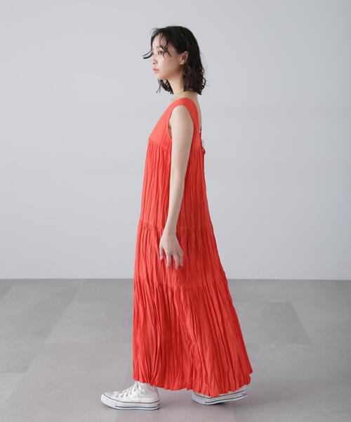 FREE'S MART（フリーズマート）の「◆ワッシャーティアードノースリーブワンピース（ワンピース・レディース・ブラック/ブラック系その他/レッド/ライトグリーン/ベージュ・SMALL/MEDIUM）」の7枚目の写真