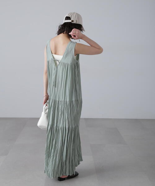 FREE'S MART（フリーズマート）の「◆ワッシャーティアードノースリーブワンピース（ワンピース・レディース・ブラック/ブラック系その他/レッド/ライトグリーン/ベージュ・SMALL/MEDIUM）」の15枚目の写真