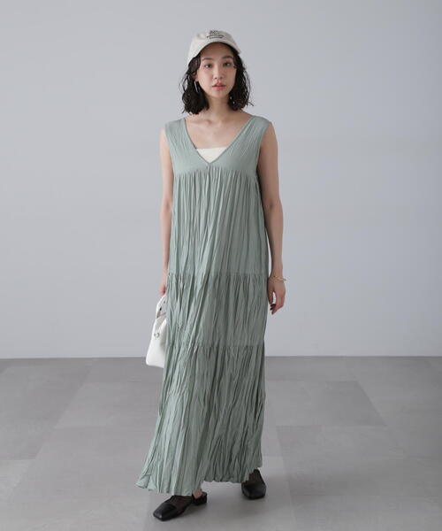 FREE'S MART（フリーズマート）の「◆ワッシャーティアードノースリーブワンピース（ワンピース・レディース・ブラック/ブラック系その他/レッド/ライトグリーン/ベージュ・SMALL/MEDIUM）」の17枚目の写真