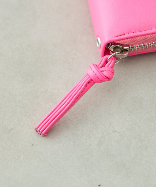 BIRTHDAY BAR（バースデイバー）の「【perche ペルケ】蛍光レザーストラップ付ジャバラカードウォレット（財布・レディース・ピンク/グリーン/イエロー・0）」の12枚目の写真